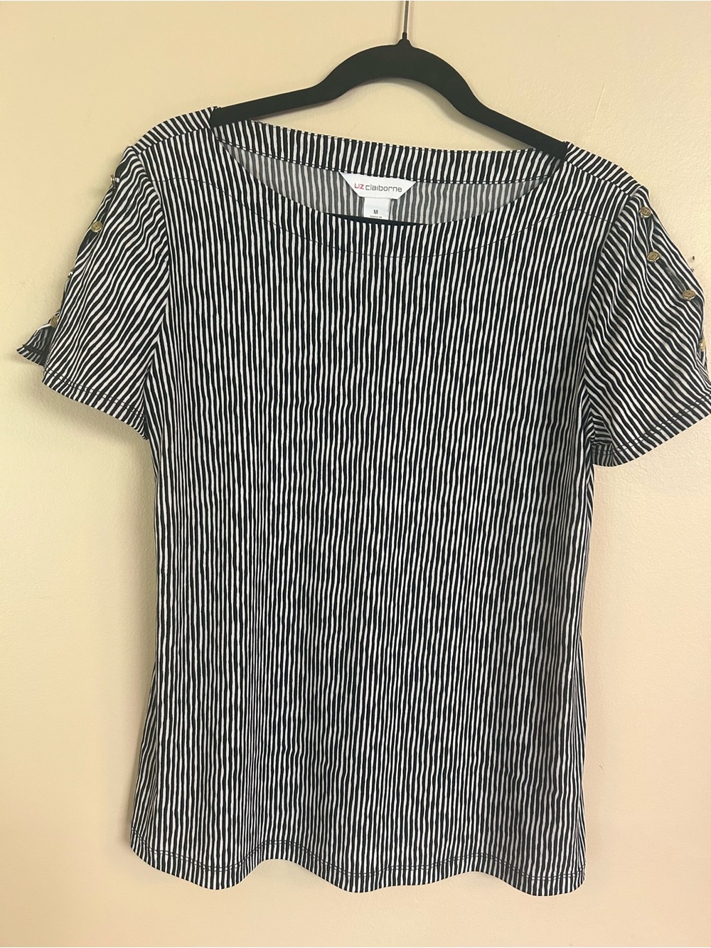 Liz Claiborne Black and White Vertical Stripe Short Sleeve Tee